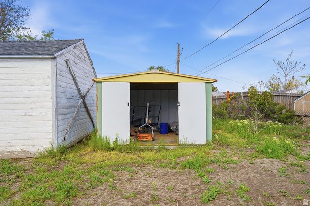 4300 W 5570 S, Salt Lake City, UT 84118