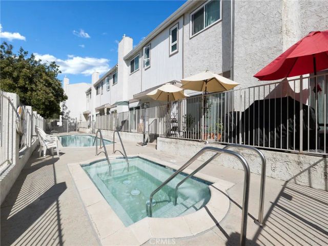 14291 Foothill Boulevard 9, Sylmar, CA 91342