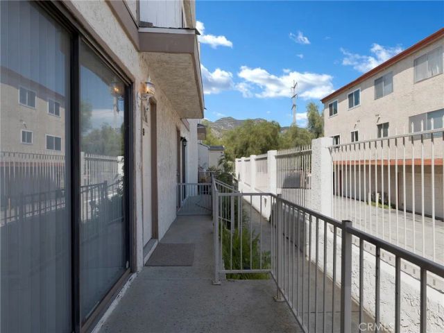 14291 Foothill Boulevard 9, Sylmar, CA 91342