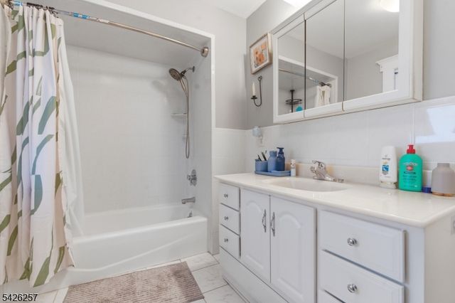 185 Washington Ave, Hawthorne Boro, NJ 07506