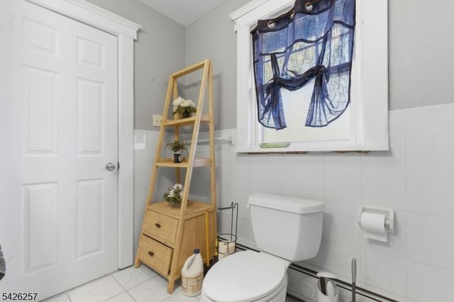 185 Washington Ave, Hawthorne Boro, NJ 07506