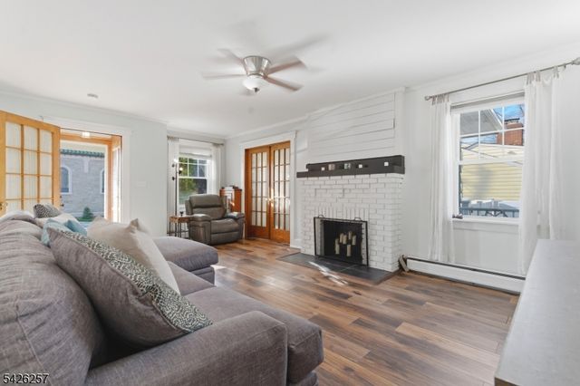 185 Washington Ave, Hawthorne Boro, NJ 07506