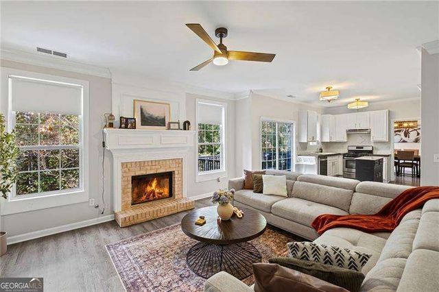 777 Chanson Drive SW, Marietta, GA 30064