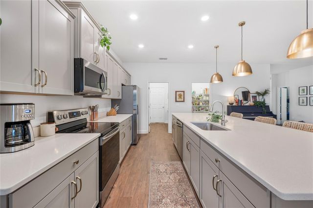 1518 HOLLOW TREE COURT, Lakeland, FL 33811