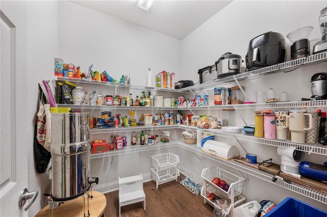 1518 HOLLOW TREE COURT, Lakeland, FL 33811