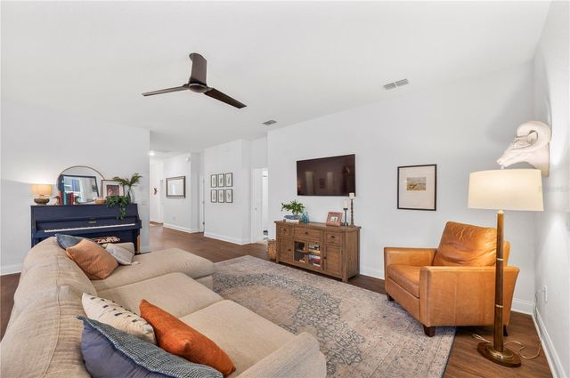 1518 HOLLOW TREE COURT, Lakeland, FL 33811