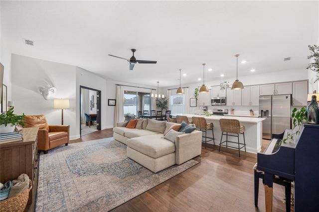 1518 HOLLOW TREE COURT, Lakeland, FL 33811