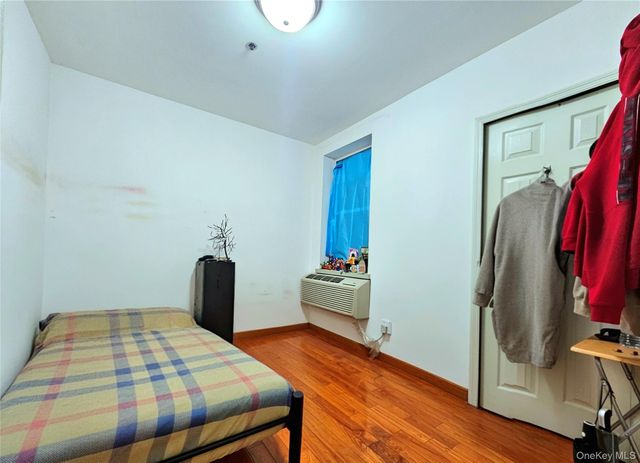 3738 103rd Street N2A, Corona, NY 11368