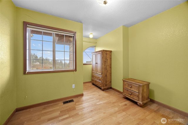 4802 51st Street Ct E, Tacoma, WA 98443