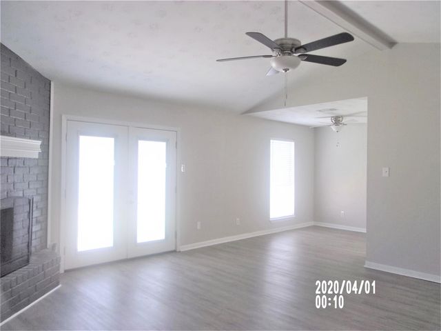 2015 W Cannonade Drive, Pasadena, TX 77503