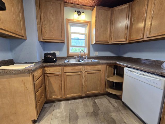 147 E Cotton STREET, Fond Du Lac, WI 54935