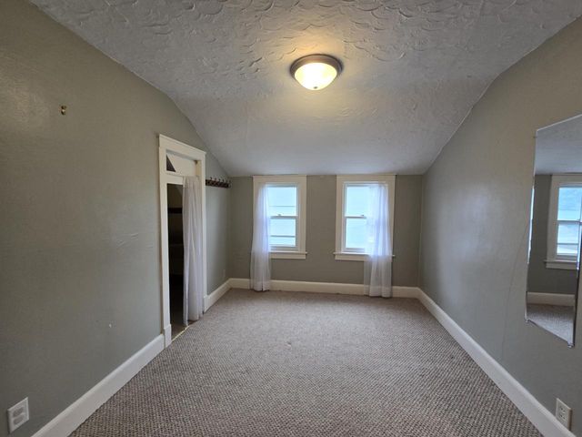 147 E Cotton STREET, Fond Du Lac, WI 54935