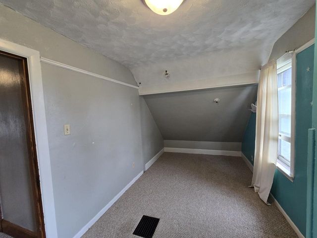 147 E Cotton STREET, Fond Du Lac, WI 54935