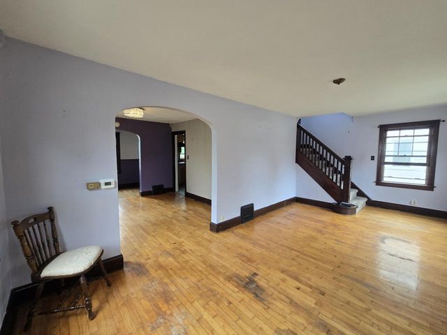 147 E Cotton STREET, Fond Du Lac, WI 54935