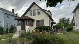 147 E Cotton STREET, Fond Du Lac, WI 54935