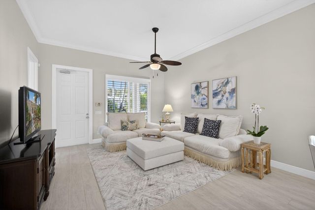 4030 Community Drive, Jupiter, FL 33458