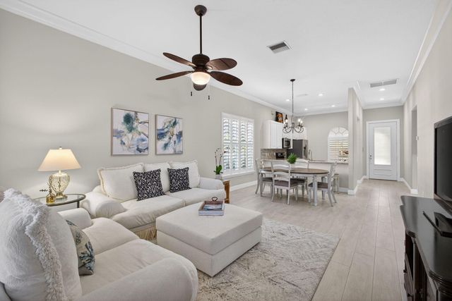 4030 Community Drive, Jupiter, FL 33458