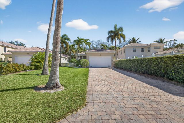 4030 Community Drive, Jupiter, FL 33458