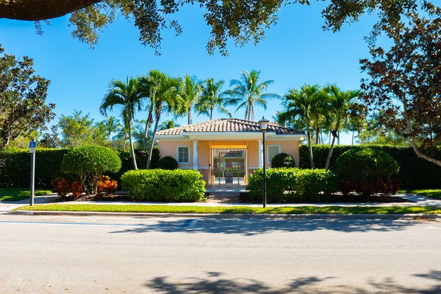 4030 Community Drive, Jupiter, FL 33458