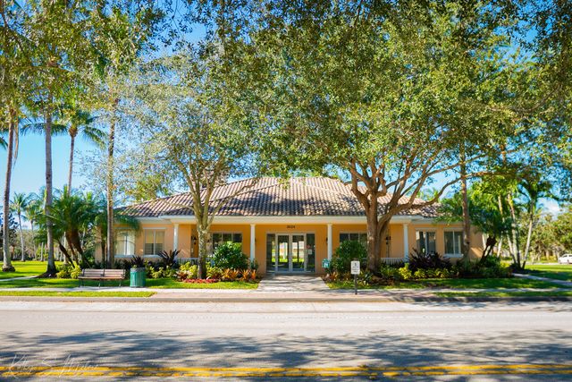4030 Community Drive, Jupiter, FL 33458
