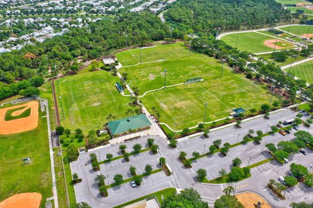 4030 Community Drive, Jupiter, FL 33458