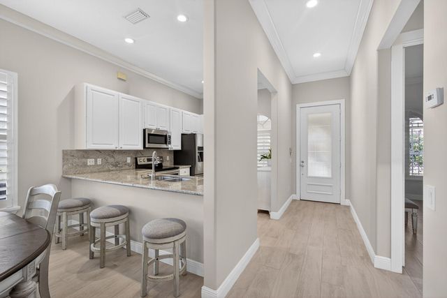 4030 Community Drive, Jupiter, FL 33458