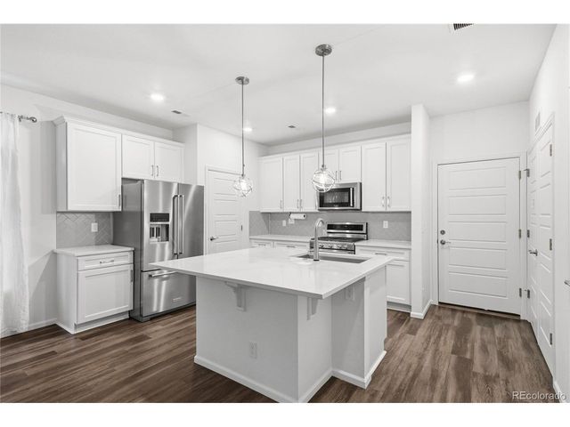 17965 E 103rd Ave, Commerce City, CO 80022