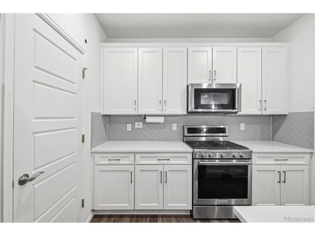 17965 E 103rd Ave, Commerce City, CO 80022