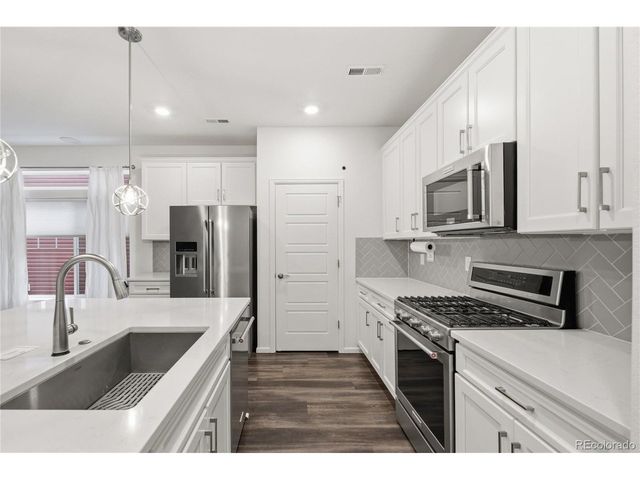 17965 E 103rd Ave, Commerce City, CO 80022