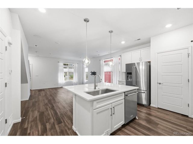 17965 E 103rd Ave, Commerce City, CO 80022