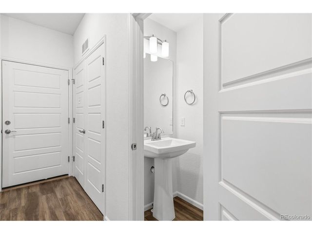 17965 E 103rd Ave, Commerce City, CO 80022