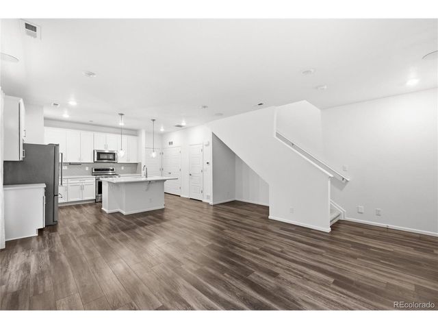 17965 E 103rd Ave, Commerce City, CO 80022