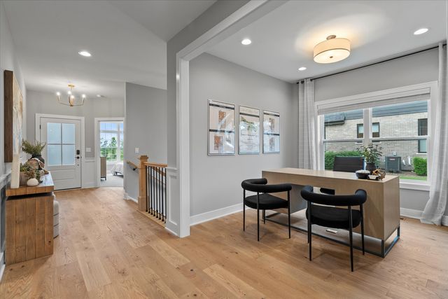 16580 Kayla Drive, Lemont, IL 60439