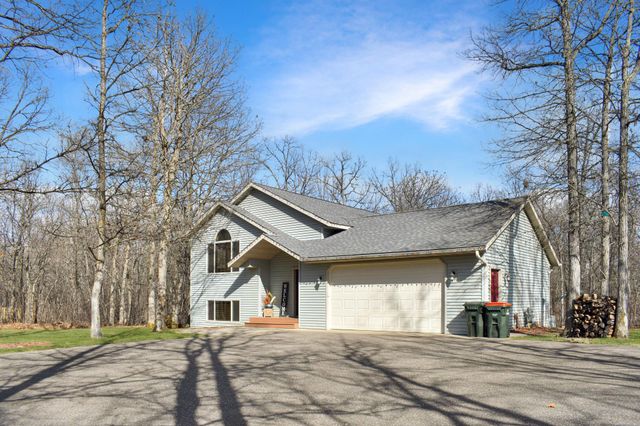 33843 Dancing Bear Drive, Crosslake, MN 56442