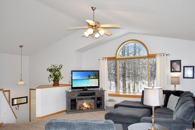 33843 Dancing Bear Drive, Crosslake, MN 56442