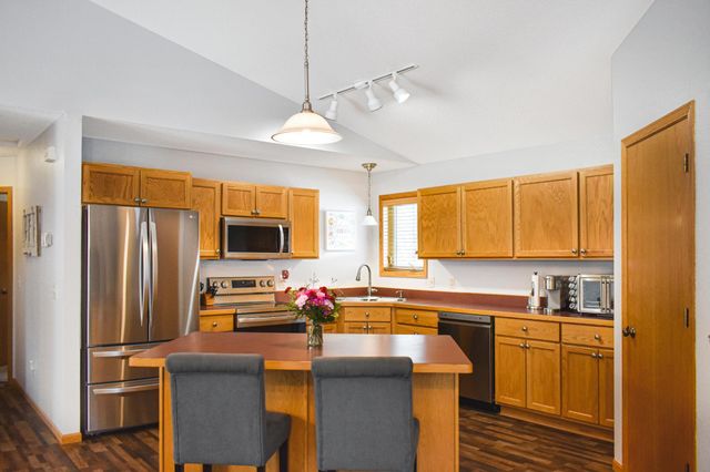 33843 Dancing Bear Drive, Crosslake, MN 56442