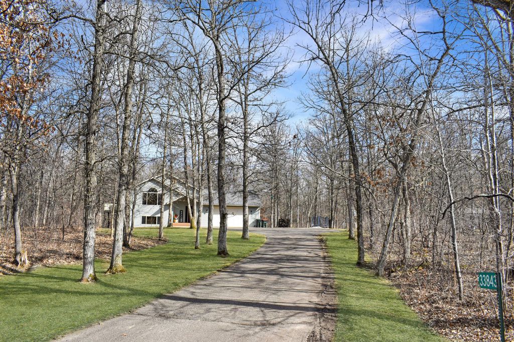 33843 Dancing Bear Drive, Crosslake, MN 56442
