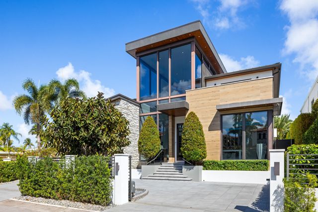 424 Coconut Isle Drive, Fort Lauderdale, FL 33301