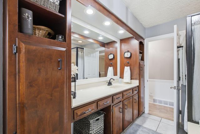 130 Gaybourne Way, Versailles, KY 40383
