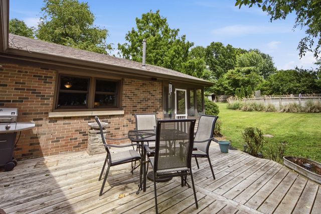 130 Gaybourne Way, Versailles, KY 40383