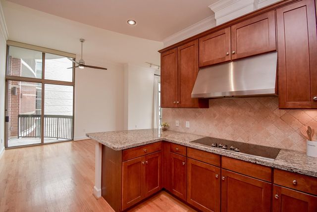 2211 Briarglen Drive 705, Houston, TX 77027