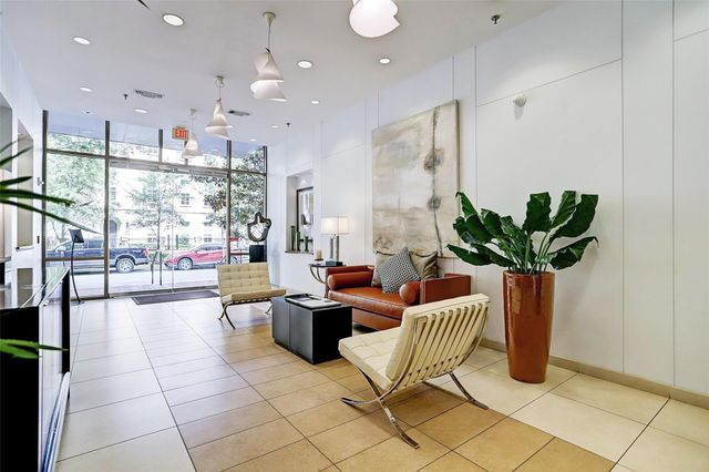 2211 Briarglen Drive 705, Houston, TX 77027