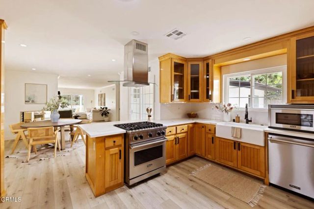 4558 Don Pio Drive, Los Angeles, CA 91364