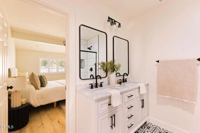 4558 Don Pio Drive, Los Angeles, CA 91364