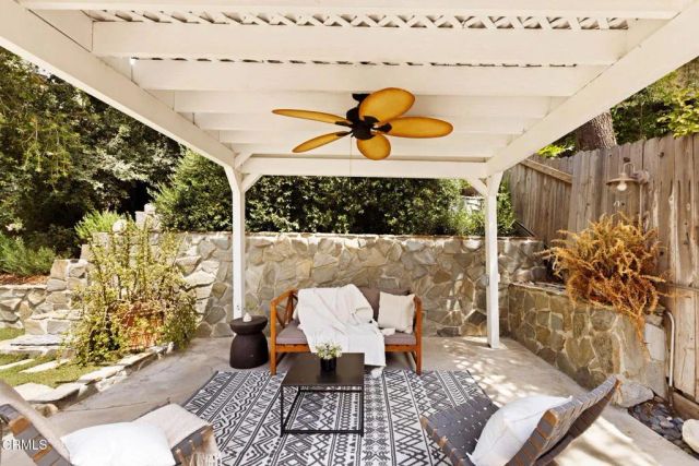 4558 Don Pio Drive, Los Angeles, CA 91364