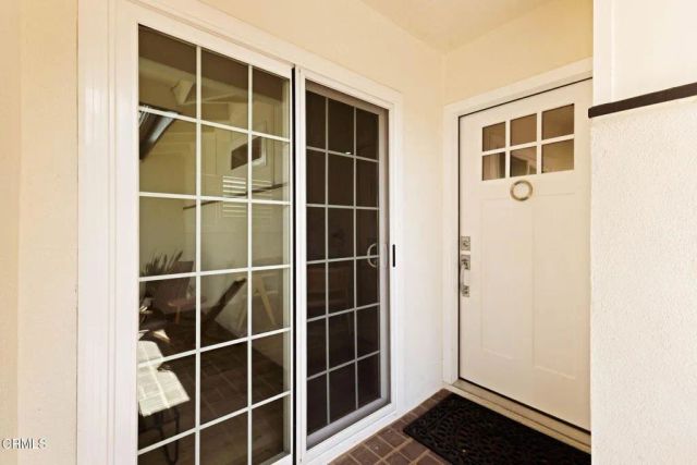 4558 Don Pio Drive, Los Angeles, CA 91364
