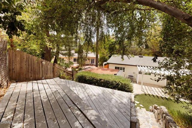 4558 Don Pio Drive, Los Angeles, CA 91364