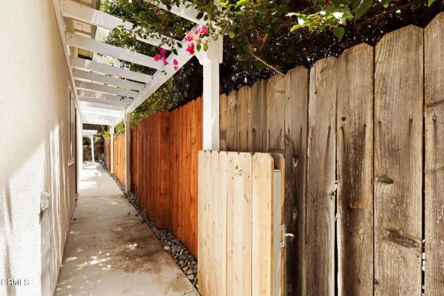 4558 Don Pio Drive, Los Angeles, CA 91364