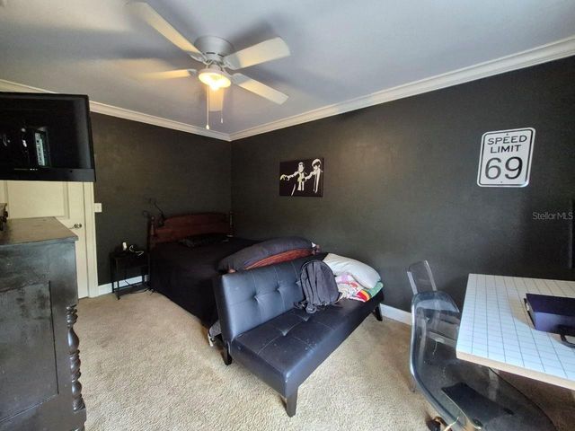 2910 W SITIOS STREET, Tampa, FL 33629