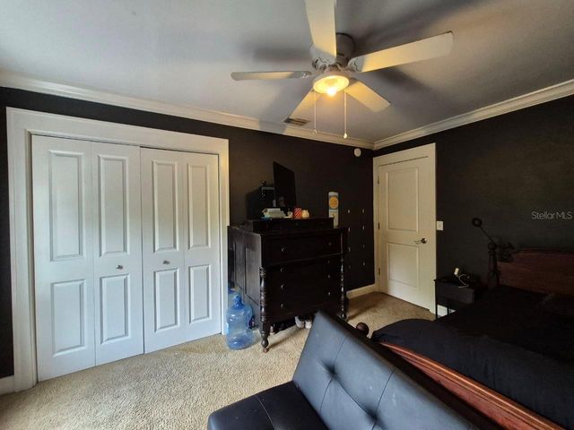 2910 W SITIOS STREET, Tampa, FL 33629